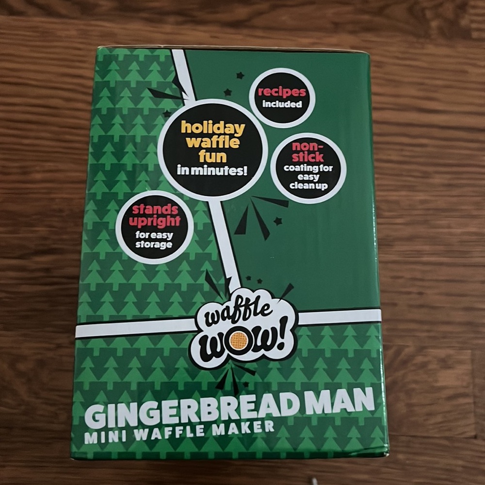 Gingerbread Man Mini Waffle Maker - Picture 4 of 5